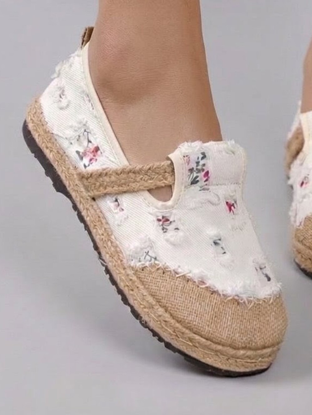 Floral Distressed Canvas Espadrille Slip On Shoes | Size 39 (US 8 - 8.5) | NWT!